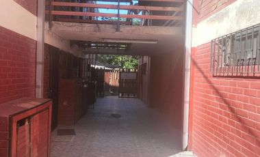 DEPARTAMENTO EN CALLE JULIO COVARRUBIAS COMUNA EL BOSQUE