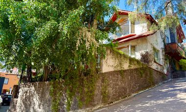Venta Casa en Esquina en Fraccionamiento CCTV