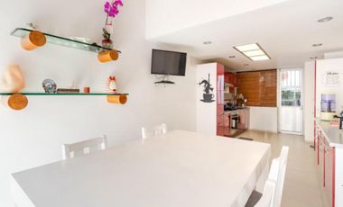 Venta Casa en Esquina en Fraccionamiento CCTV