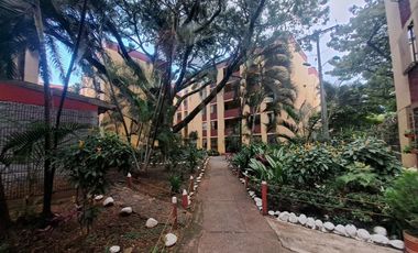 SE ARRIENDA APARTAMENTO PISO CUARTO UNIDAD PUENTE DEL COMERCIO AL NORTE DE CALI