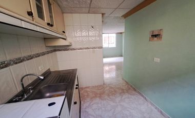 SE ARRIENDA APARTAMENTO PISO CUARTO UNIDAD PUENTE DEL COMERCIO AL NORTE DE CALI