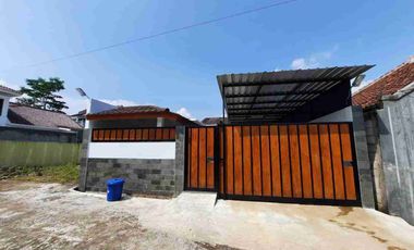 RUMAH DI LIMUSNUNGGAL KOTA SUKABUMI