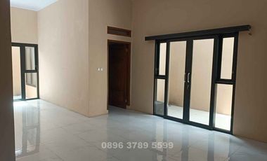 Perum dekat Terminal dan Pasar Indihiang