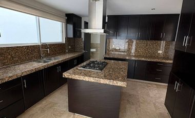 CASA EN RENTA EN LOMAS DE ANGELOPOLIS PUEBLA