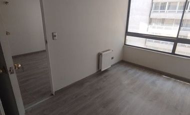 Departamento, Santiago Centro, Eleuterio Ramírez/Lord Cochrane. 30mt2