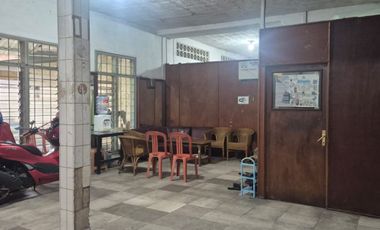 Dijual Rumah di Tengah Kota Cimahi  Luas dan Strategis Semi Furnish