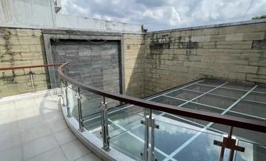 Dijual Rumah Mewah Siap Huni Modern Minimalis Lokasi di Sukahaji Bandung