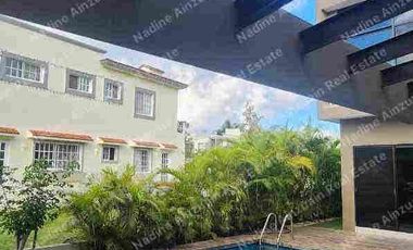SE RENTA RESIDENCIA DISEÑÓ MODERNISTA  EN RESIDENCIAL LAGOS DEL SOL CANCÚN, QUINTANA ROO. 4 RECÁMARAS, ALBERCA, JARDÍN, AMENIDADES, SEGURIDAD 24 HORAS.