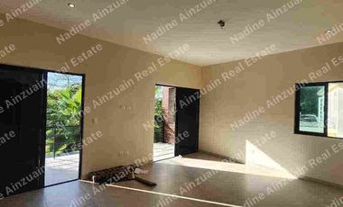 SE RENTA RESIDENCIA DISEÑÓ MODERNISTA  EN RESIDENCIAL LAGOS DEL SOL CANCÚN, QUINTANA ROO. 4 RECÁMARAS, ALBERCA, JARDÍN, AMENIDADES, SEGURIDAD 24 HORAS.