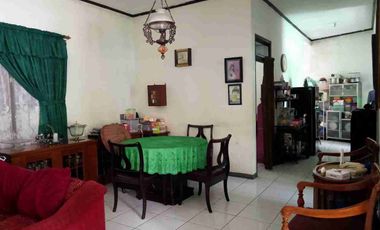DIJUAL RUMAH DI JALAN VETERAN KOTA SUKABUMI