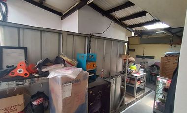 Jual Rumah Cocok Jadi Tempat Usaha, Bisnis, atau Sekolah TK di Cimahi Utara, Pusat Kota Cimahi