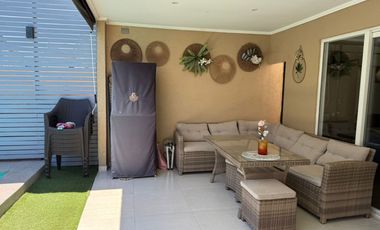 Casa en cond de 3d-3b-piscina, Buin oriente - UF5.500