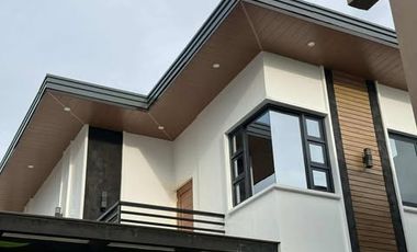 . 👉 Elegant 4BR Detached House in QC | 219sqm Lot | Kingspoint Katipunan | ₱23M - Gio
