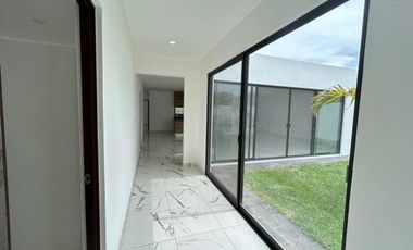 Casa Residencial 1 nivel en Venta en Privada al Norte de Ciudad de Merida