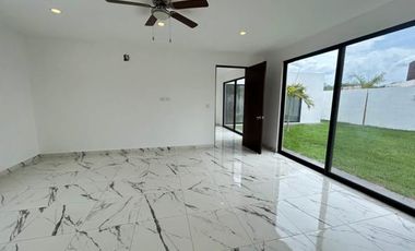 Casa Residencial 1 nivel en Venta en Privada al Norte de Ciudad de Merida