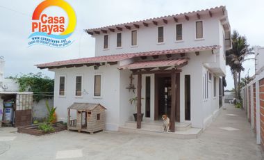 Casa Frente Al Mar en Playas de Venta, Via a Data Posorja