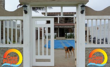 Casa Frente Al Mar en Playas de Venta, Via a Data Posorja