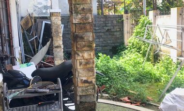 RUMAH TUA PERLU RENOV. STRATEGIS DI BANDUNG KIDUL