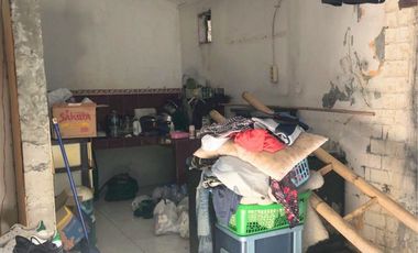RUMAH TUA PERLU RENOV. STRATEGIS DI BANDUNG KIDUL