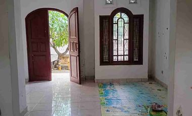 DIJUAL RUMAH SHM IMB LENGKAP DI KESIMAN MNK