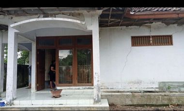 Tanah di cakra dekat jalan Brawijaya