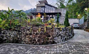 Dijual villa murah dikemuning karanganyar