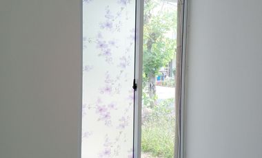 Disewakan Rumah 2Lt dicluster Australia uk.6x15m Green Lake City, sudah ada 2 unt AC, void belakang sudah di tutup kanopi