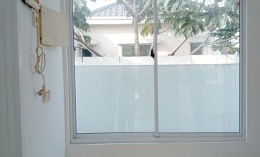 Disewakan Rumah 2Lt dicluster Australia uk.6x15m Green Lake City, sudah ada 2 unt AC, void belakang sudah di tutup kanopi