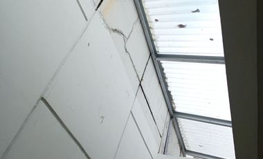 Disewakan Rumah 2Lt dicluster Australia uk.6x15m Green Lake City, sudah ada 2 unt AC, void belakang sudah di tutup kanopi