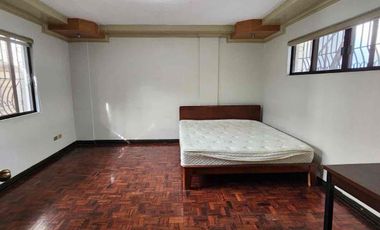 FOR RENT: Furnished 2 storey house and lot at Concorde Village Parañaque.