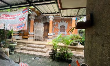 House For Sale - Including 1 Shop and 2 Kost