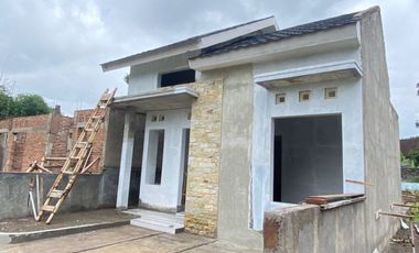 225 Juta di Prambanan, Rumah Modern Minimalis SHM, Pesan Bangun!