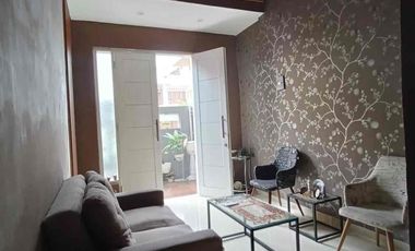 Dijual Rugi Rumah Mewah Suhat Dua Lantai Dekat UB Dan POLINEMA