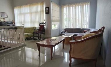 Dijual Rugi Rumah Mewah Suhat Dua Lantai Dekat UB Dan POLINEMA
