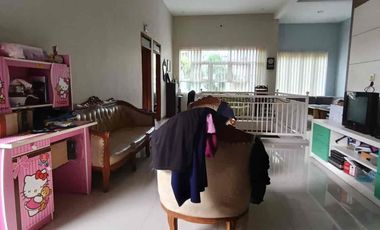 Dijual Rugi Rumah Mewah Suhat Dua Lantai Dekat UB Dan POLINEMA