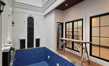 Di jual rumah baru 3lantai Jakarta Selatan, Bebas banjir, lokasi strategis, harga terbaik