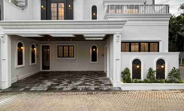 Di jual rumah baru 3lantai Jakarta Selatan, Bebas banjir, lokasi strategis, harga terbaik