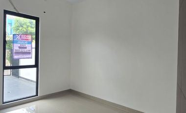Dijual Rumah 2 Lantai di Meruya Selatan By Rumah Chinida (Li)