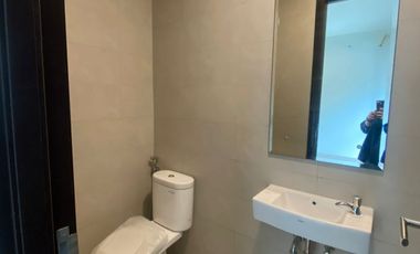 Sewa Murah Rumah Type Deluxe Cluster Regia, Summarecon Crown Gading, Bekasi, 018