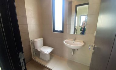 Sewa Murah Rumah Type Deluxe Cluster Regia, Summarecon Crown Gading, Bekasi, 018