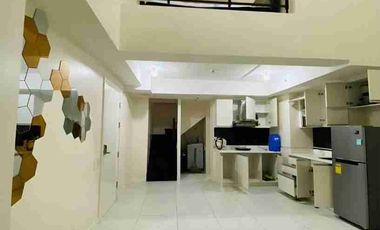 1BR Loft in Twin Oaks Place in Greenfield West Tower for Rent