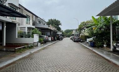 Rumah Cantik minimalis siap huni ( baru slesai renovasi) di Pulomas