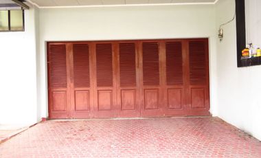 Rumah 2 Lantai - 4KT | 4KM | 250 m²  – Terletak di Pasar Minggu Baru