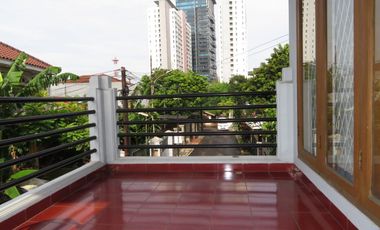 Rumah 2 Lantai - 4KT | 4KM | 250 m²  – Terletak di Pasar Minggu Baru