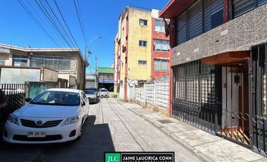 Casa en venta en Concepción, central y en  regular estado