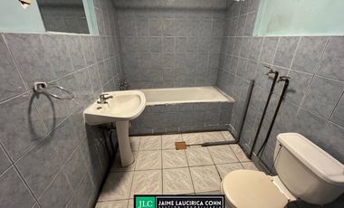 Casa en venta en Concepción, central y en  regular estado