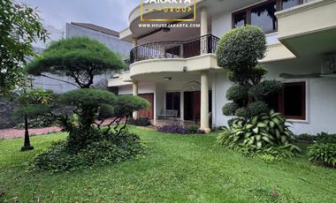 Premium Classic Residence for Sale in Cipete Selatan – Prime Expat Area (Gaharu–BDN)