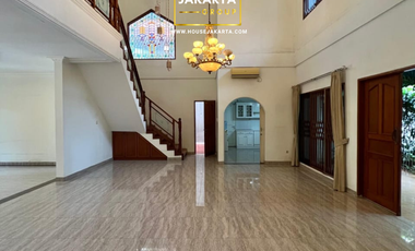 Premium Classic Residence for Sale in Cipete Selatan – Prime Expat Area (Gaharu–BDN)