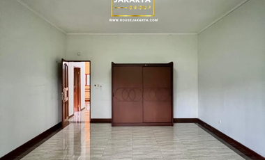Premium Classic Residence for Sale in Cipete Selatan – Prime Expat Area (Gaharu–BDN)
