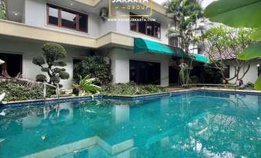 Premium Classic Residence for Sale in Cipete Selatan – Prime Expat Area (Gaharu–BDN)